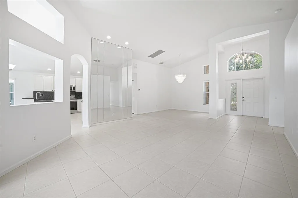 7639 Tarpon Cove Circle, Lake Worth, FL 33467 photo 13