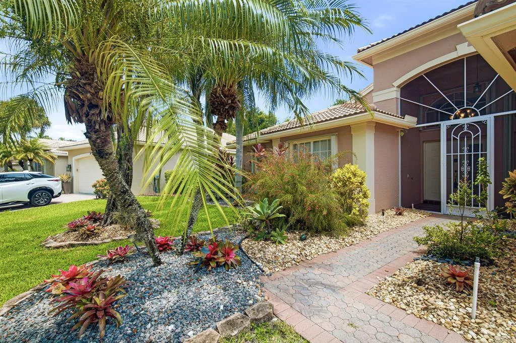 7639 Tarpon Cove Circle, Lake Worth, FL 33467 photo 2