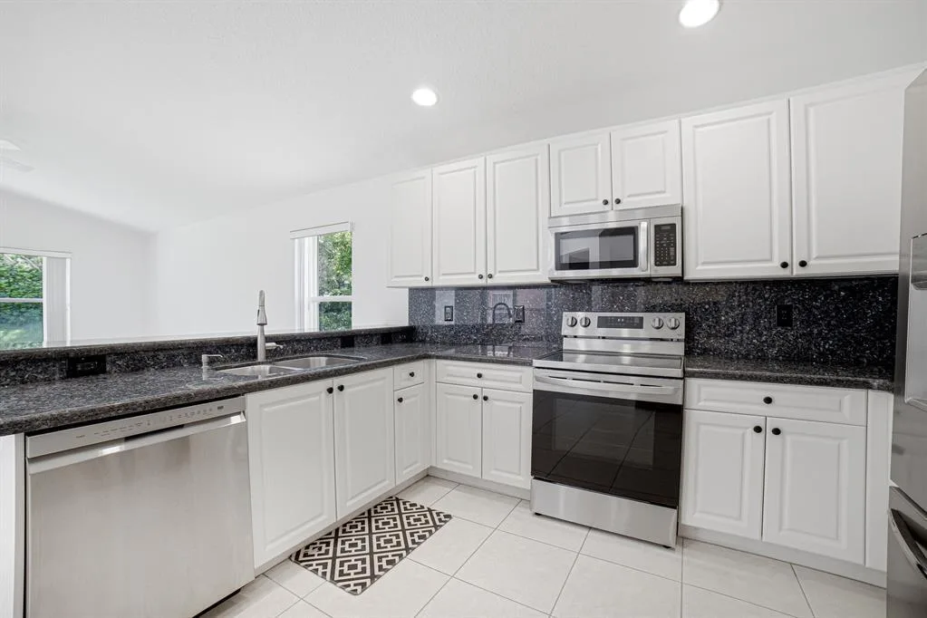 7639 Tarpon Cove Circle, Lake Worth, FL 33467 photo 7