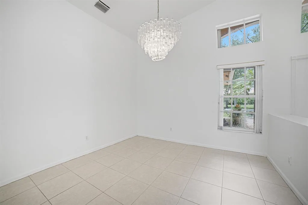 7639 Tarpon Cove Circle, Lake Worth, FL 33467 photo 9