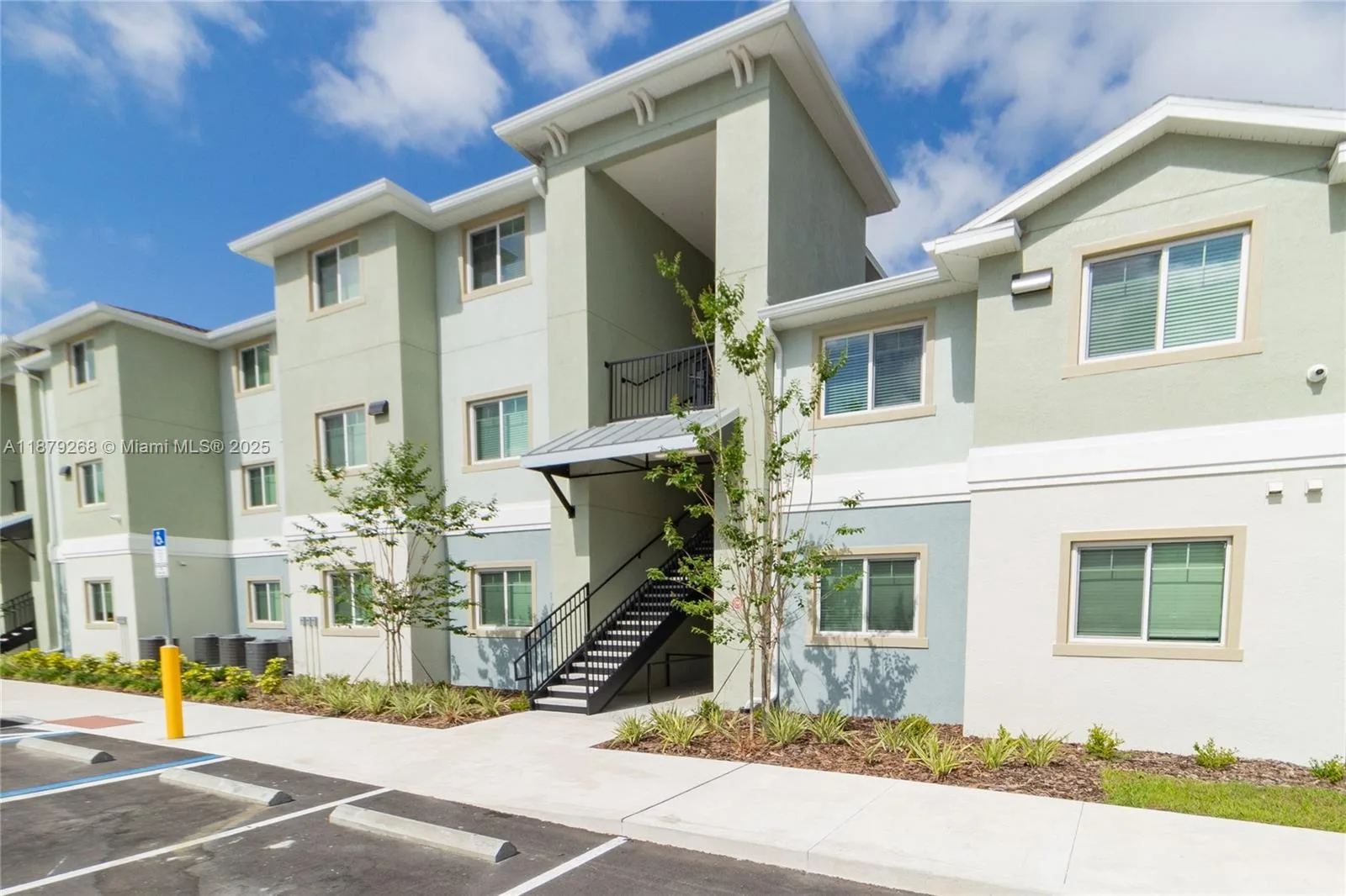 8247 Tanager Square # 306, New Port Richey, FL 34655