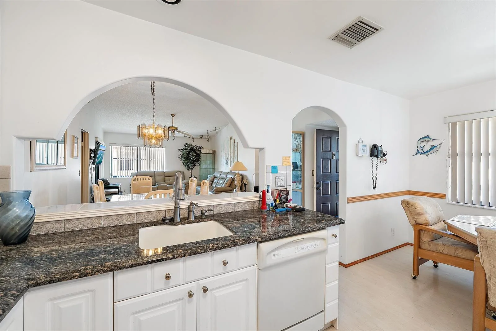 7633 Tahiti Lane # 204, Lake Worth, FL 33467 photo 4
