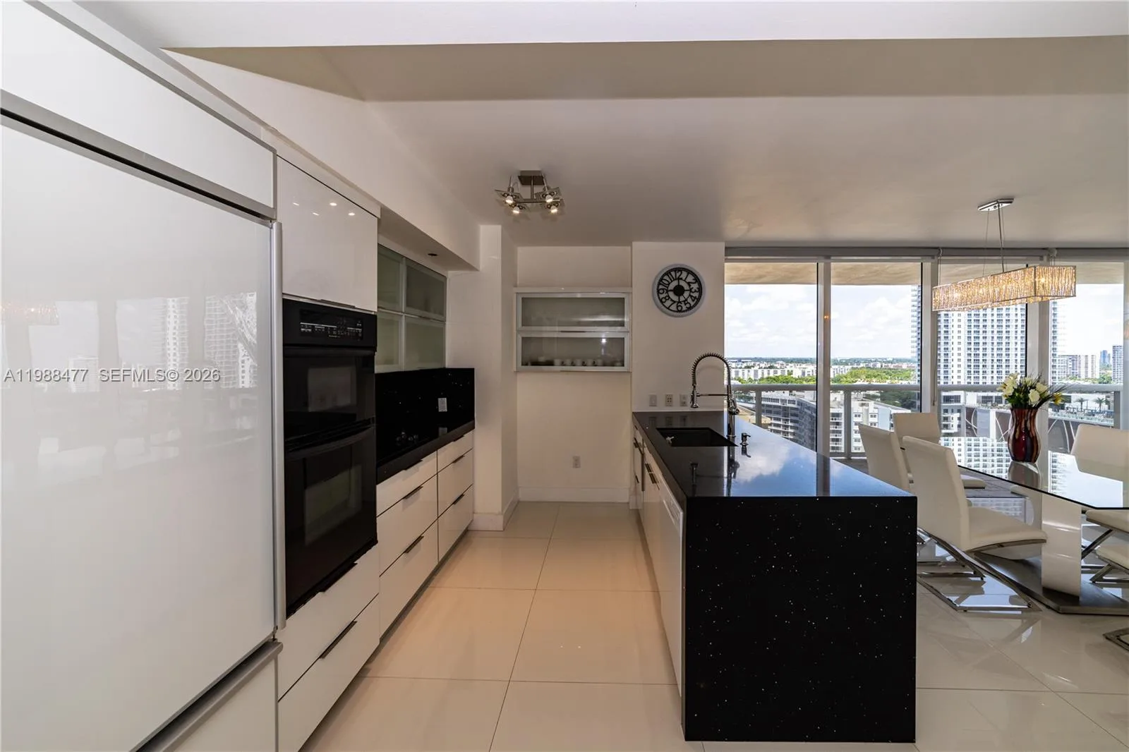 1830 S Ocean Dr # 1808, Hallandale Beach, FL 33009 photo 6