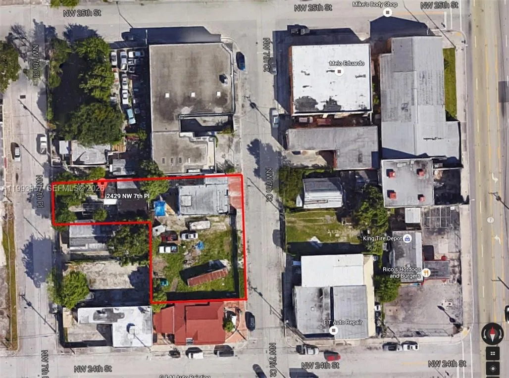 2410 NW 7th Ct, Miami, FL 33127 photo 3