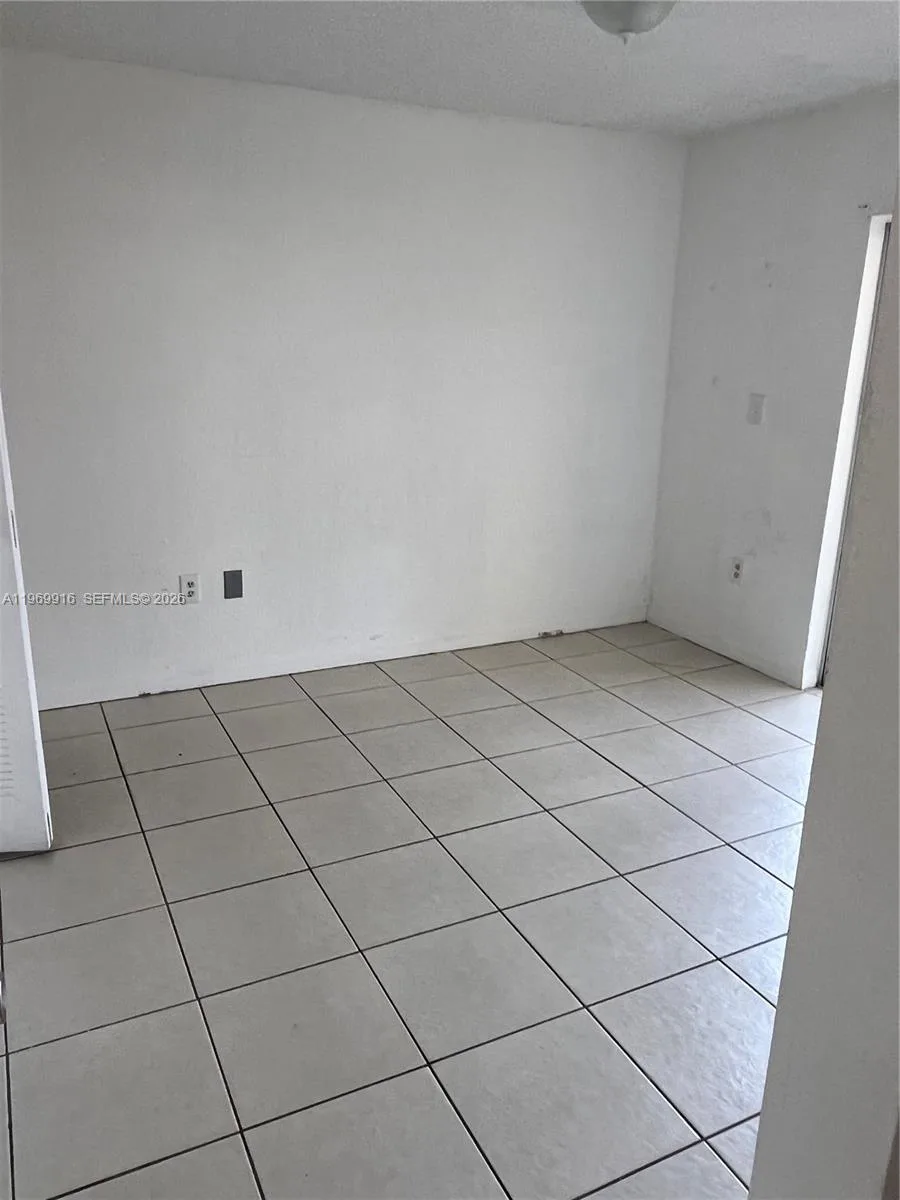 1679 Sunrise Blvd # 1679, Homestead, FL 33033 photo 2