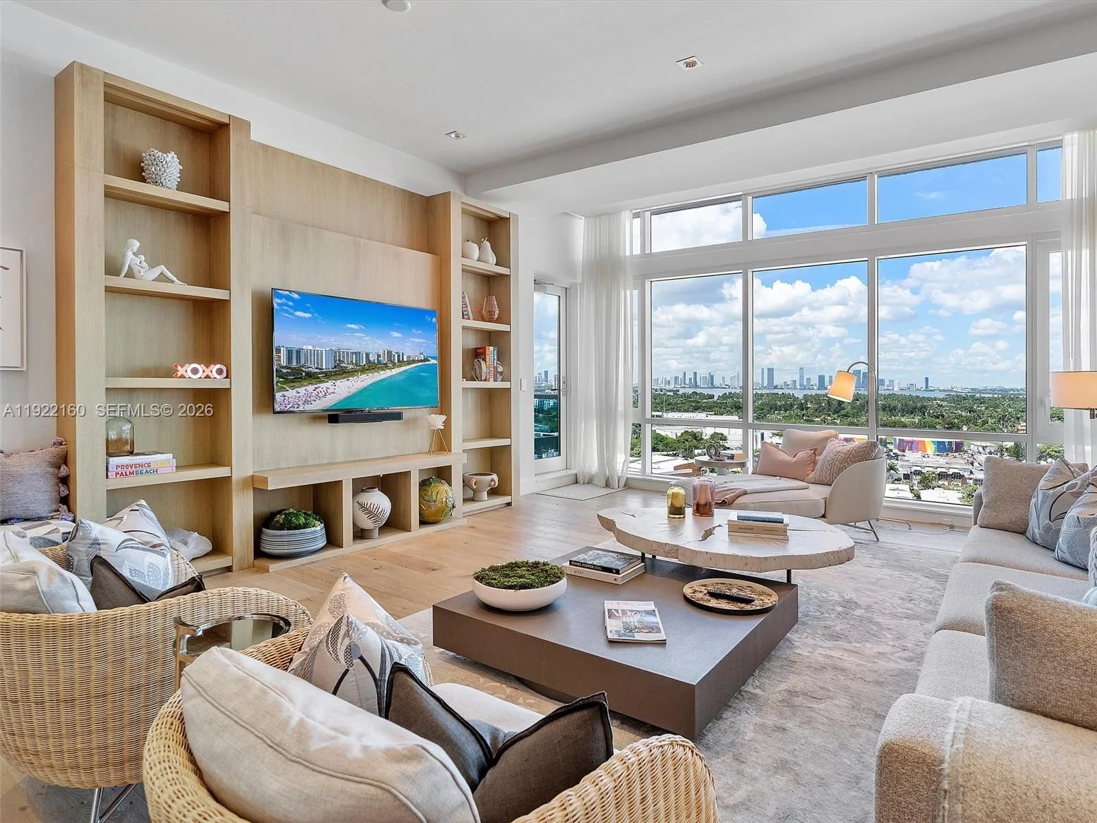 102 24th St # PH-1613, Miami Beach, FL 33139 photo 3