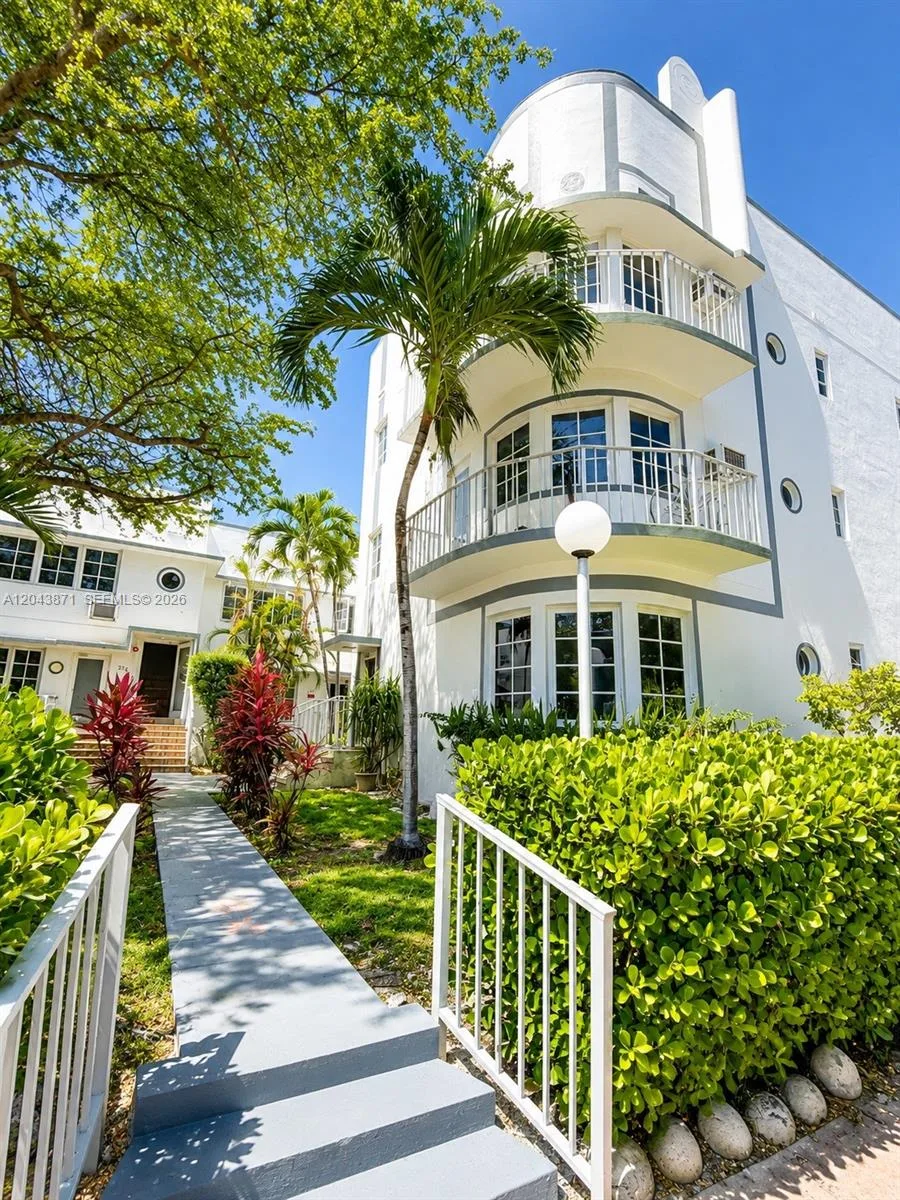 322 25th St # 12, Miami Beach, FL 33140
