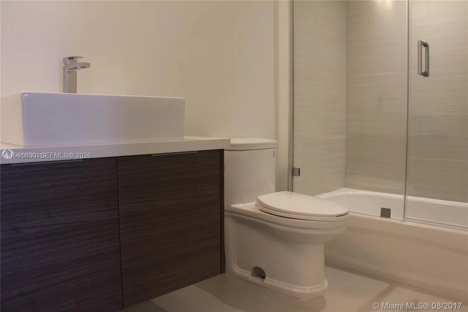 1010 SW 2nd Ave # 810, Miami, FL 33130 photo 10