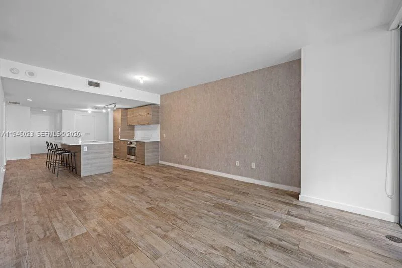 650 NE 32nd St # 602, Miami, FL 33137 photo 7