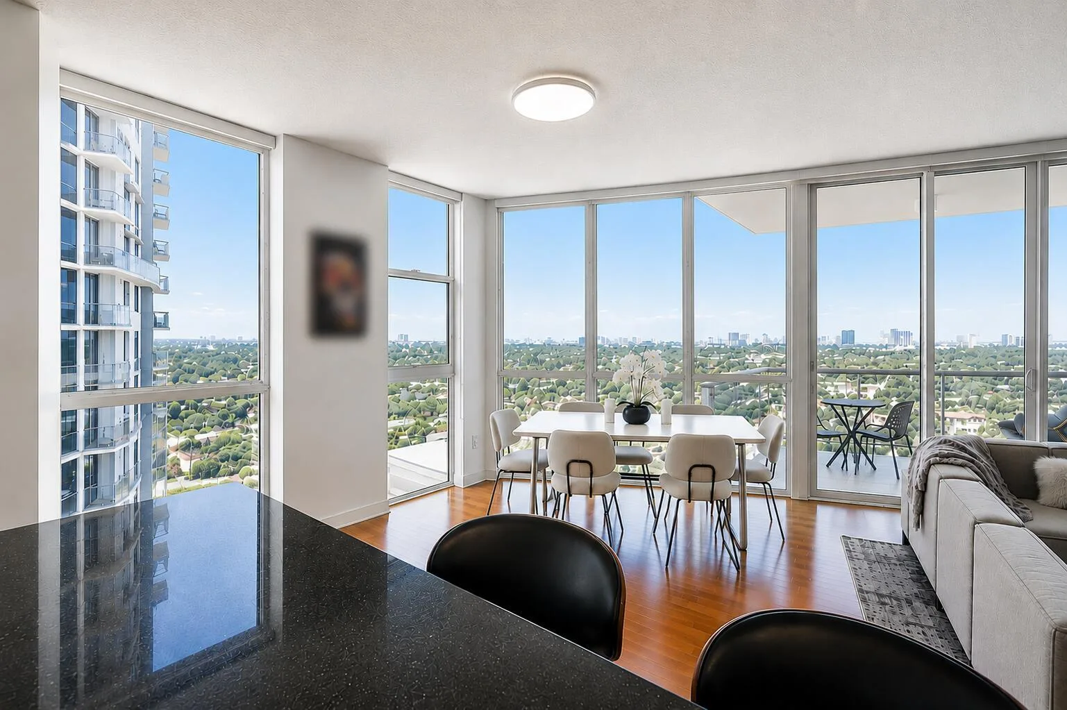 111 SE 8th Avenue # 1402, Fort Lauderdale, FL 33301