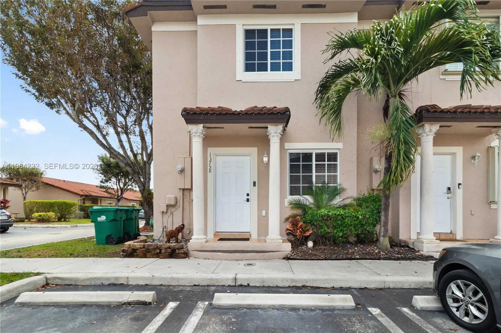 13758 SW 170th Ln, Miami, FL 33177 photo 2