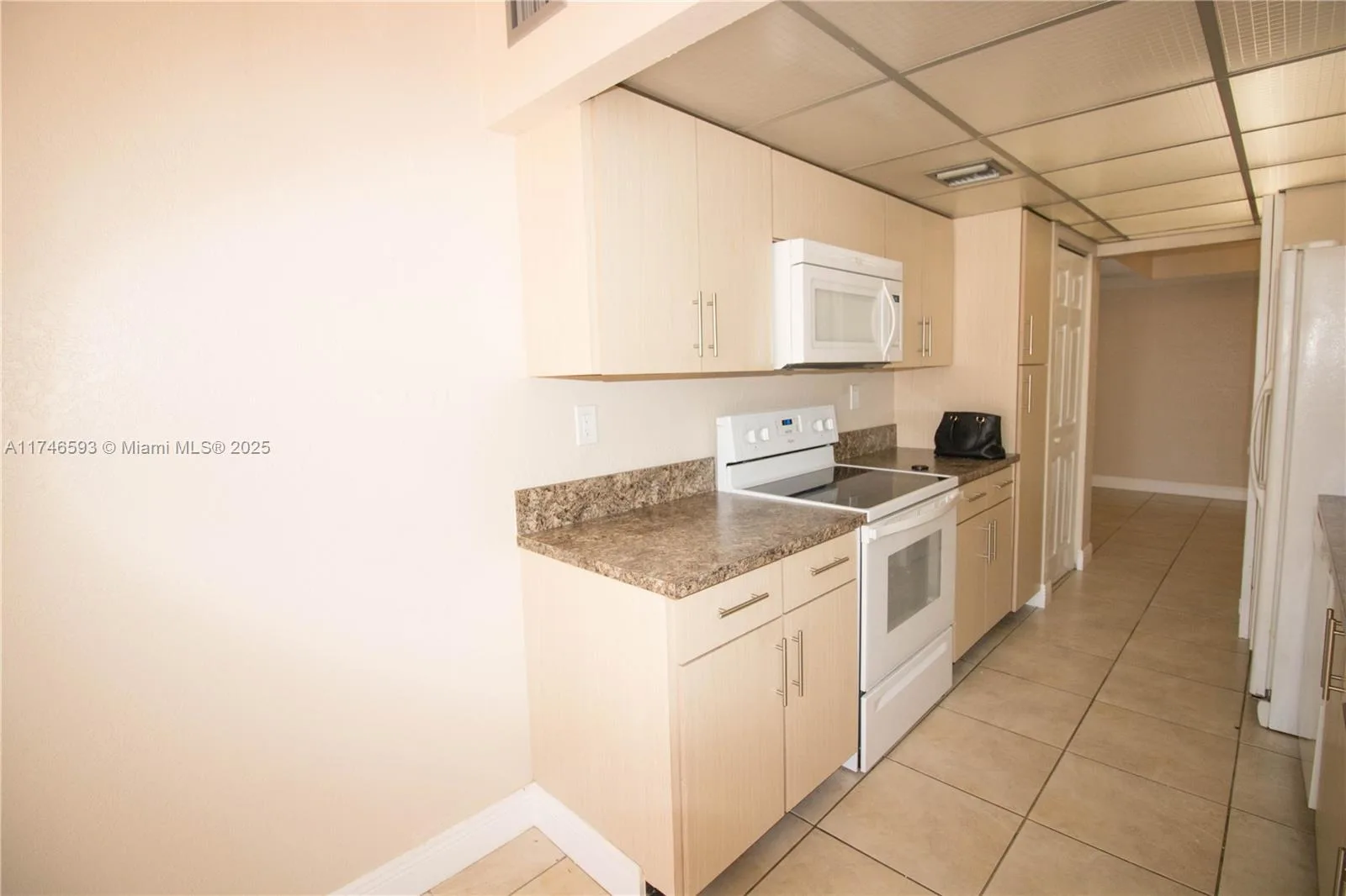 290 174th St # 1410, Sunny Isles Beach, FL 33160 photo 5