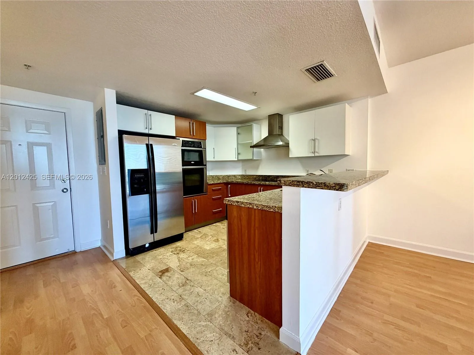 170 SE 14th St # 2906, Miami, FL 33131
