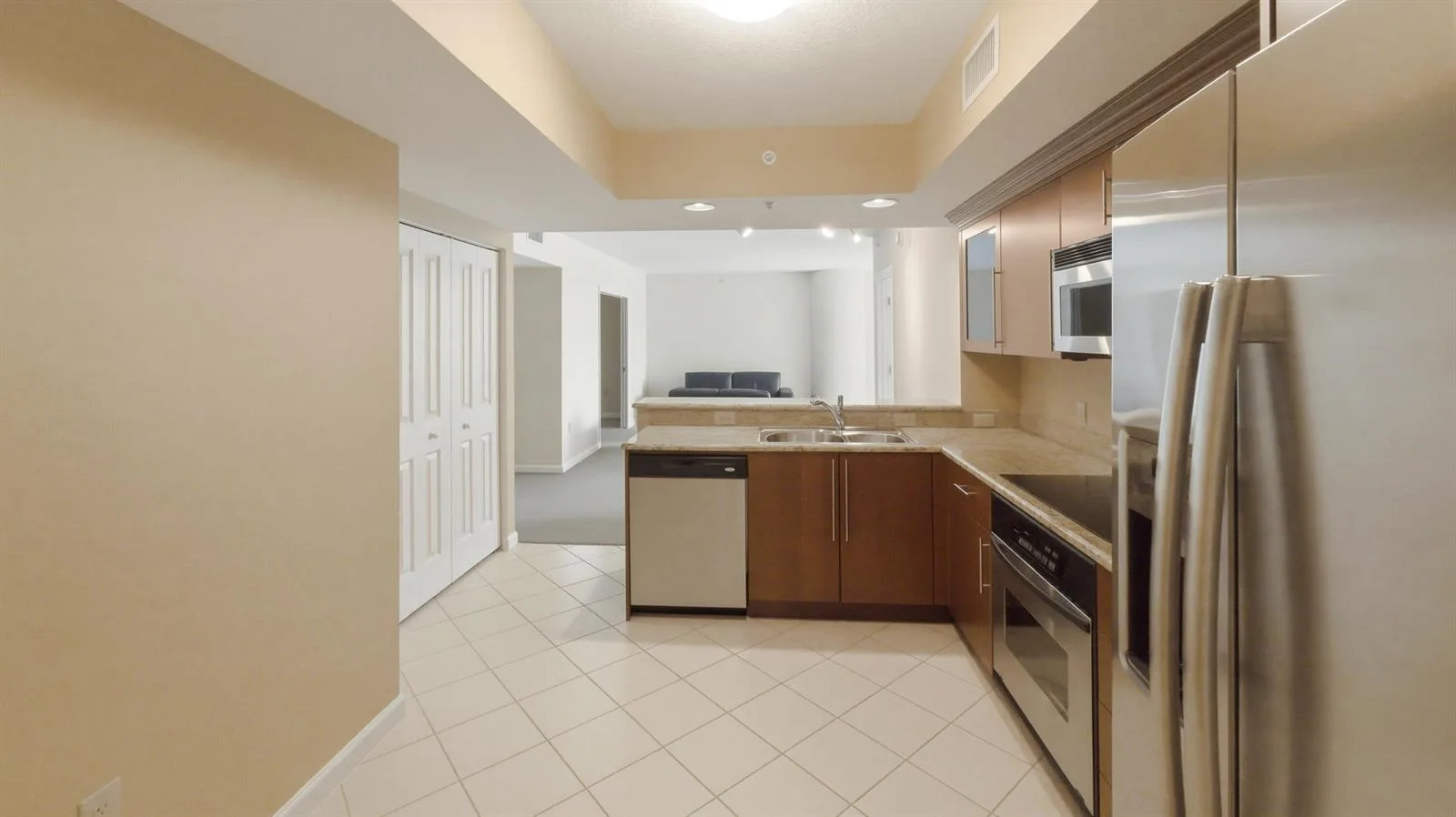 401 SW 4th Avenue # 402, Fort Lauderdale, FL 33315 photo 9