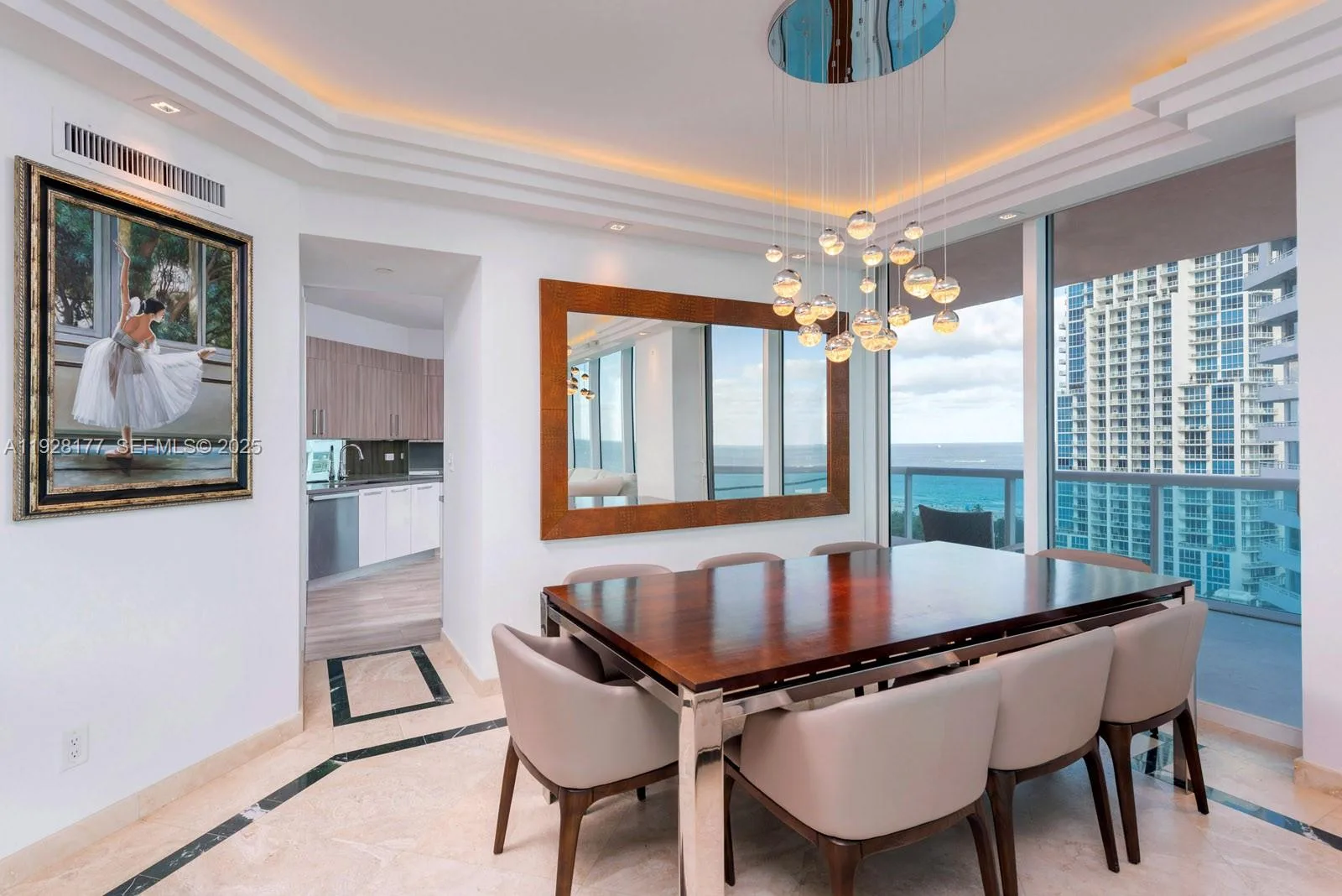 300 S Pointe Dr # 1701, Miami Beach, FL 33139 photo 8