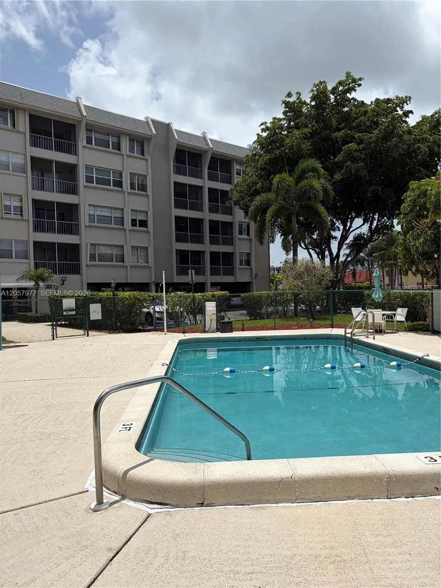 505 Spencer Dr # 315, West Palm Beach, FL 33409