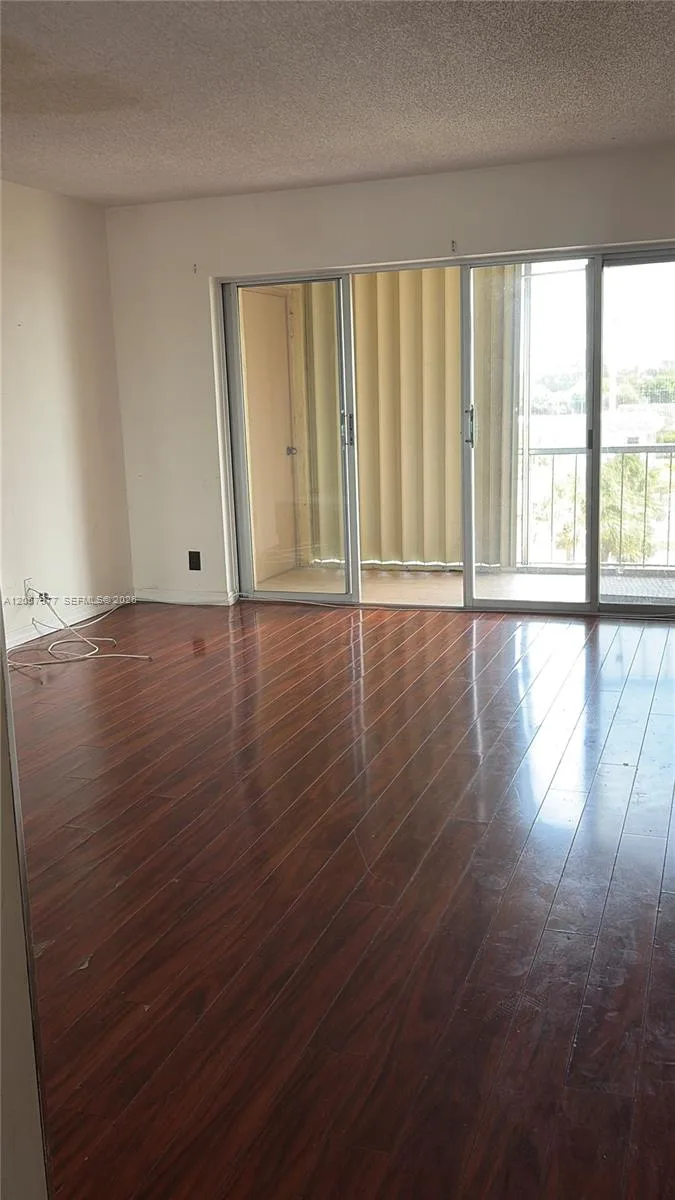 505 Spencer Dr # 315, West Palm Beach, FL 33409 photo 4