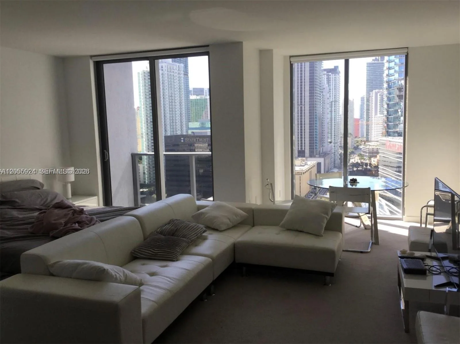 31 SE 6th St # 2705, Miami, FL 33131