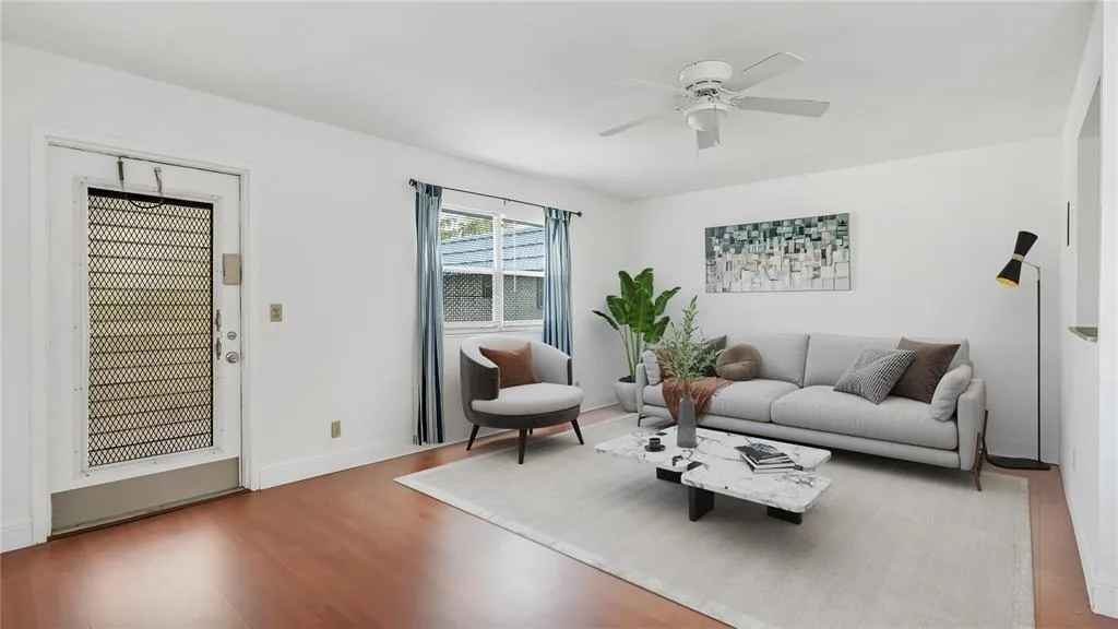 703 Brittany # O, Delray Beach, FL 33446