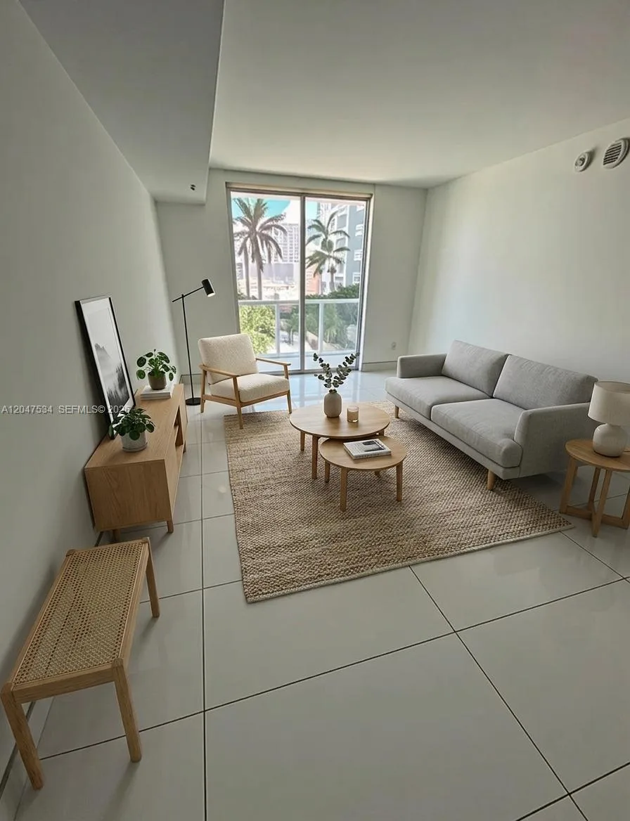 244 Biscayne Blvd # 1009, Miami, FL 33132