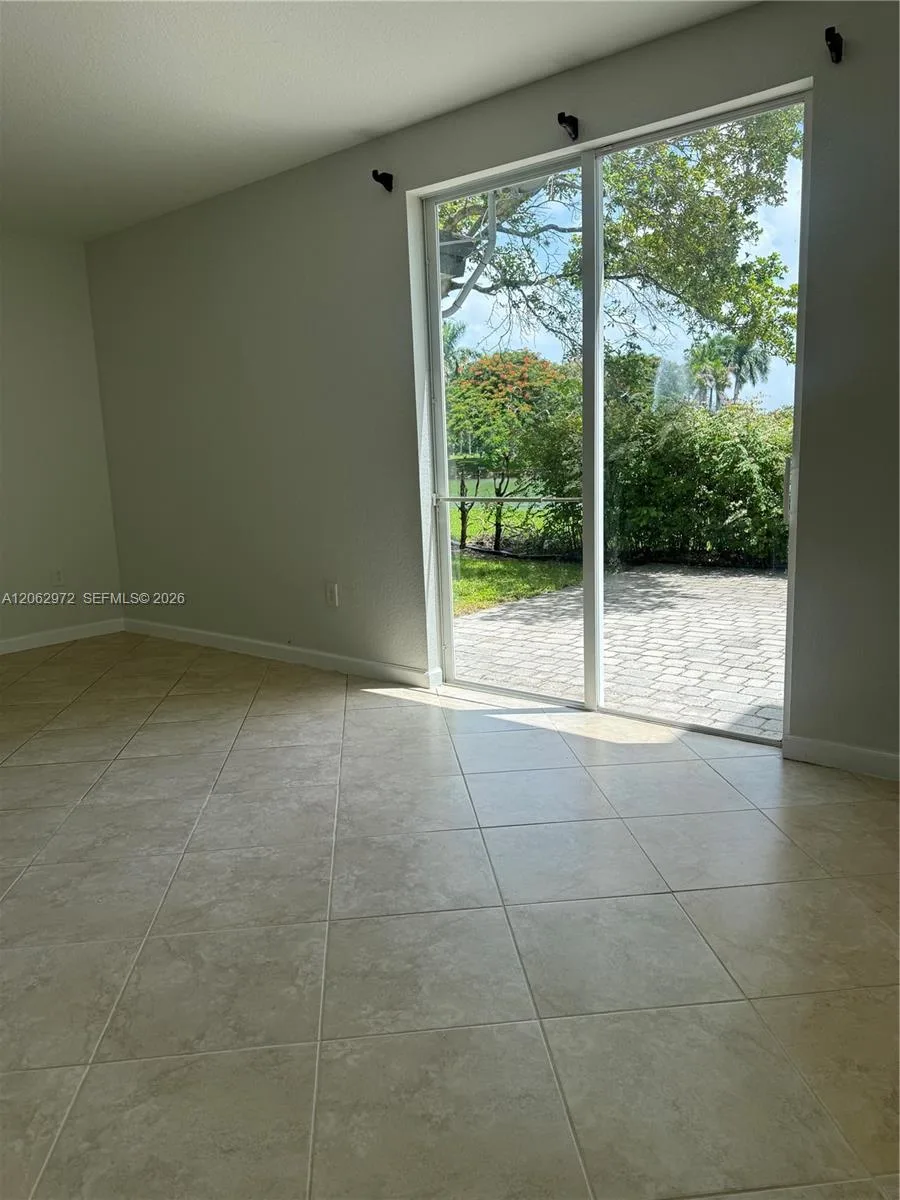 3064 SE 1st Dr # 7, Homestead, FL 33033 photo 4