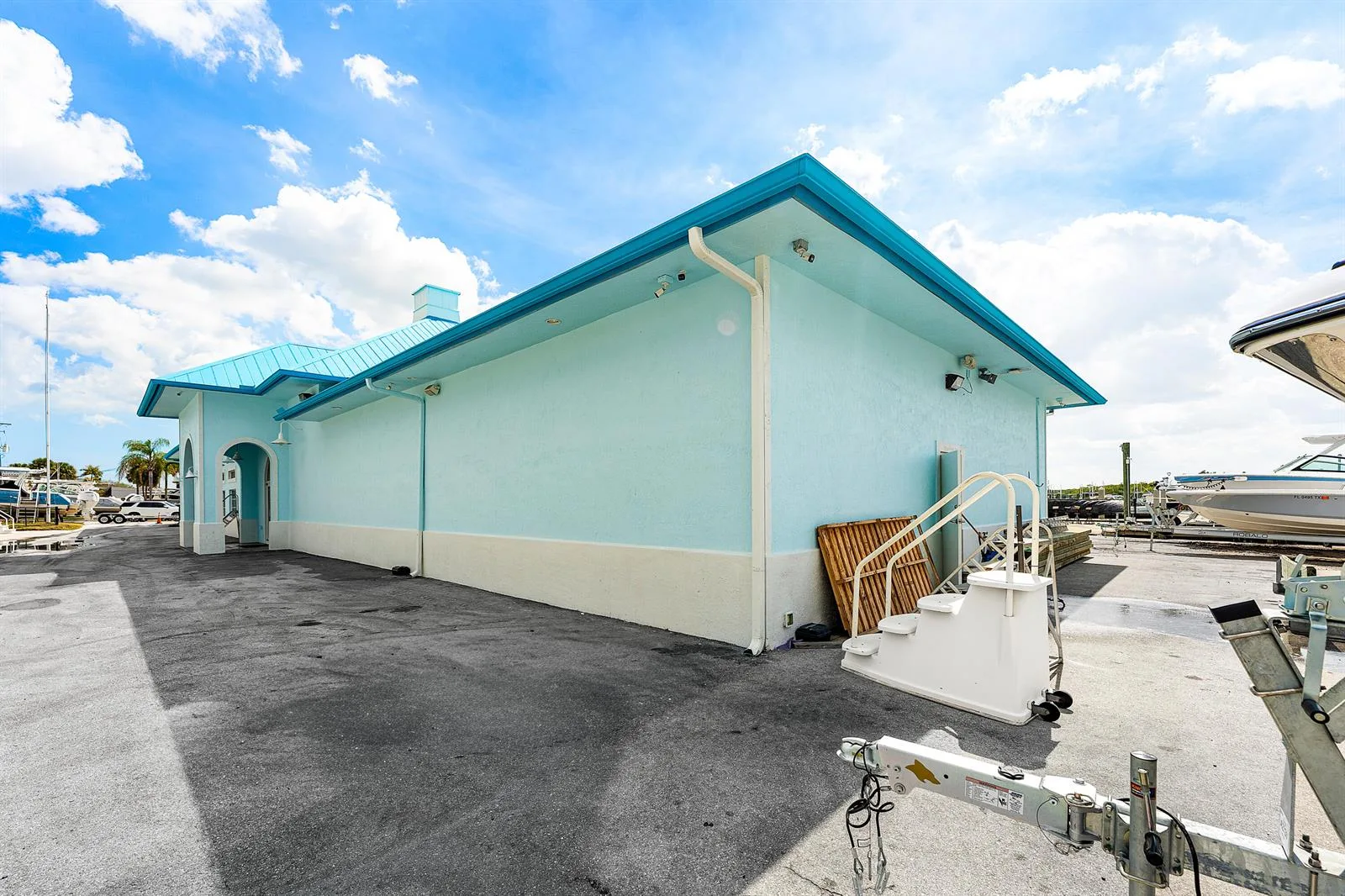 250 SW Monterey Road, Stuart, FL 34994 photo 4