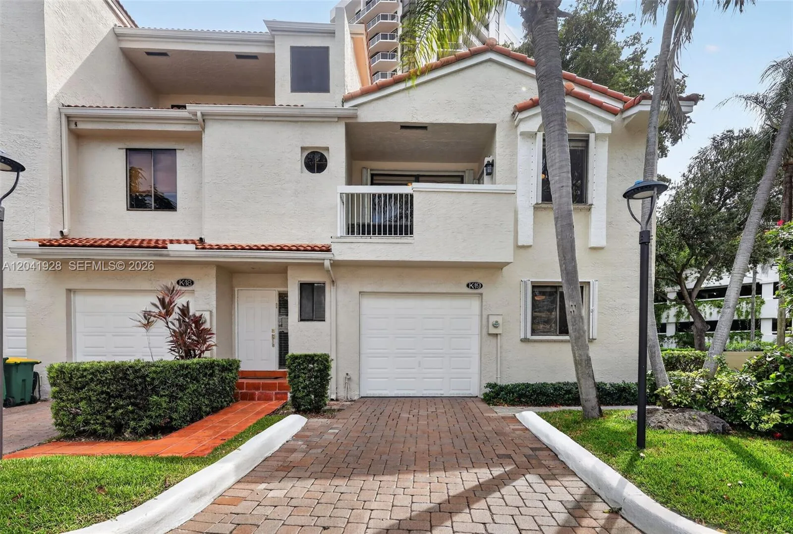 21391 Marina Cove Cir # 19-K, Aventura, FL 33180