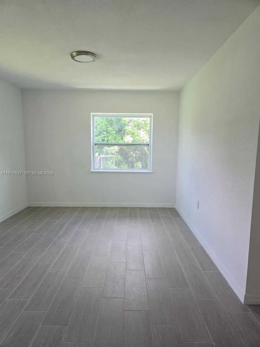 4438 E Riverside Drive, Fort Myers, FL 33905 photo 6