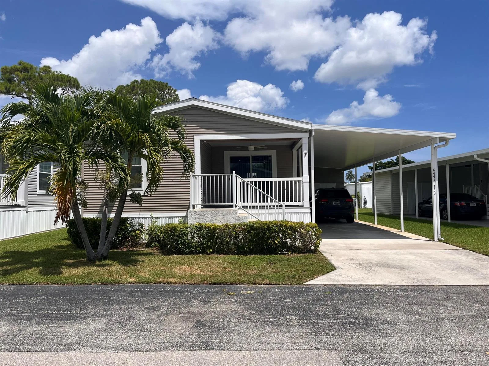 4441 S BEVERLEE Court E # 180, Boynton Beach, FL 33436