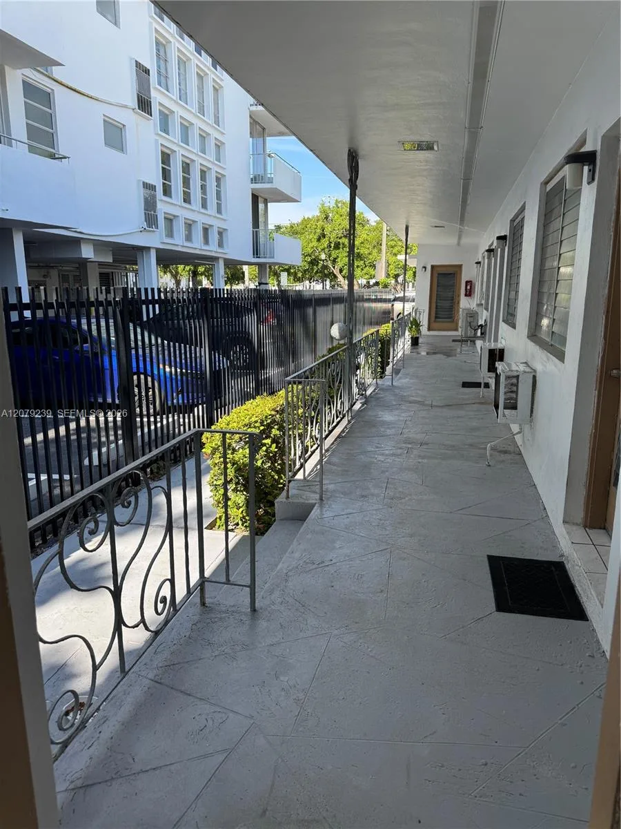 8017 Byron Ave # 6, Miami Beach, FL 33141 photo 11