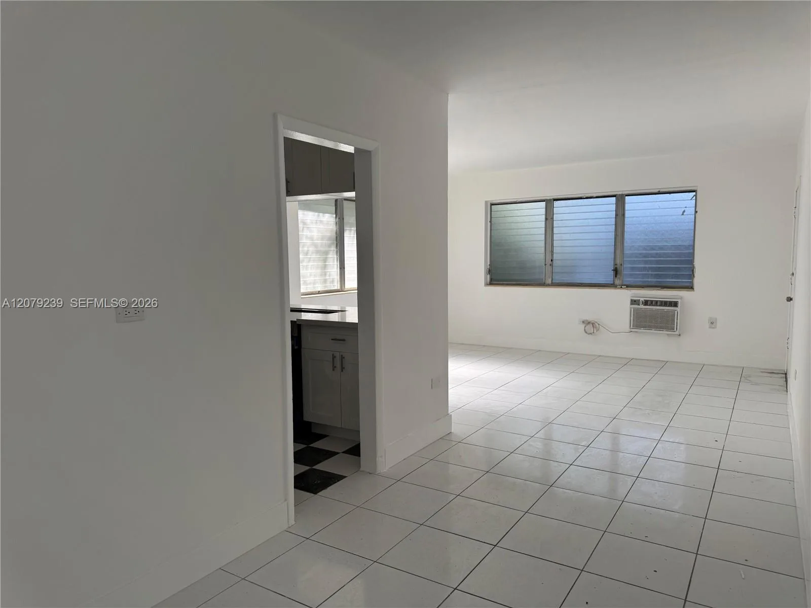 8017 Byron Ave # 6, Miami Beach, FL 33141 photo 7