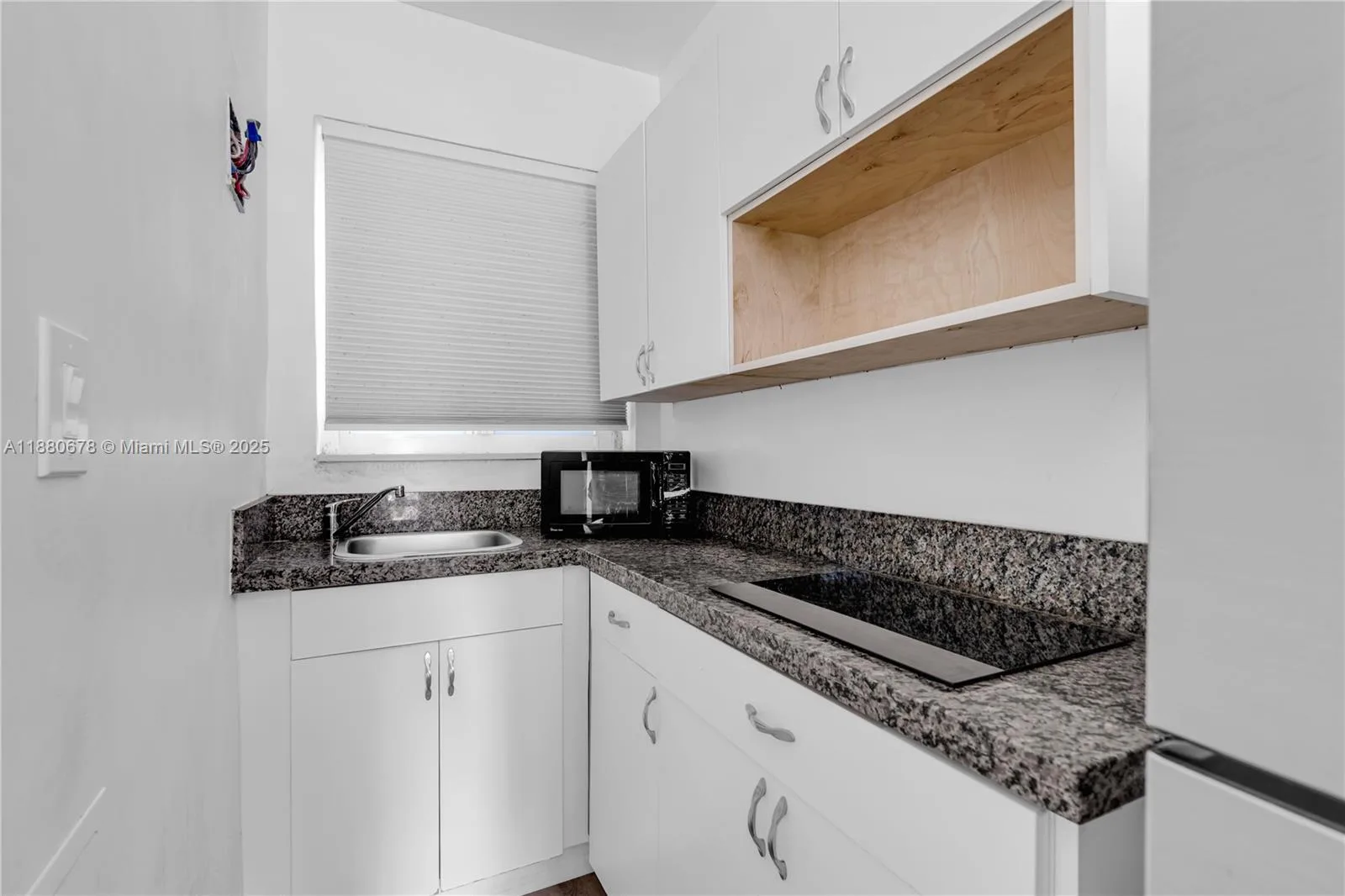 110 NW 9th Ave # 3, Miami, FL 33128 photo 3