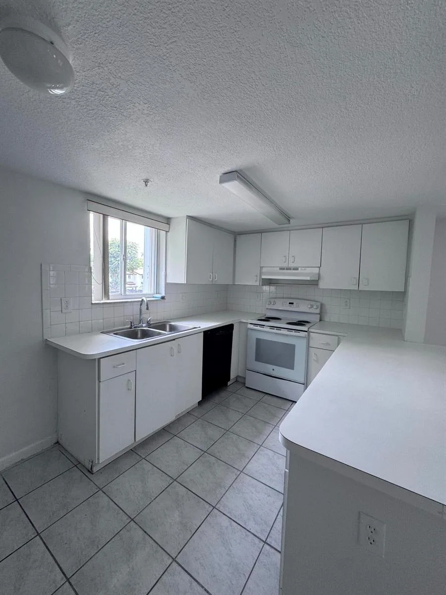 551 NW 82ND Avenue # 526, Miami, FL 33126 photo 7