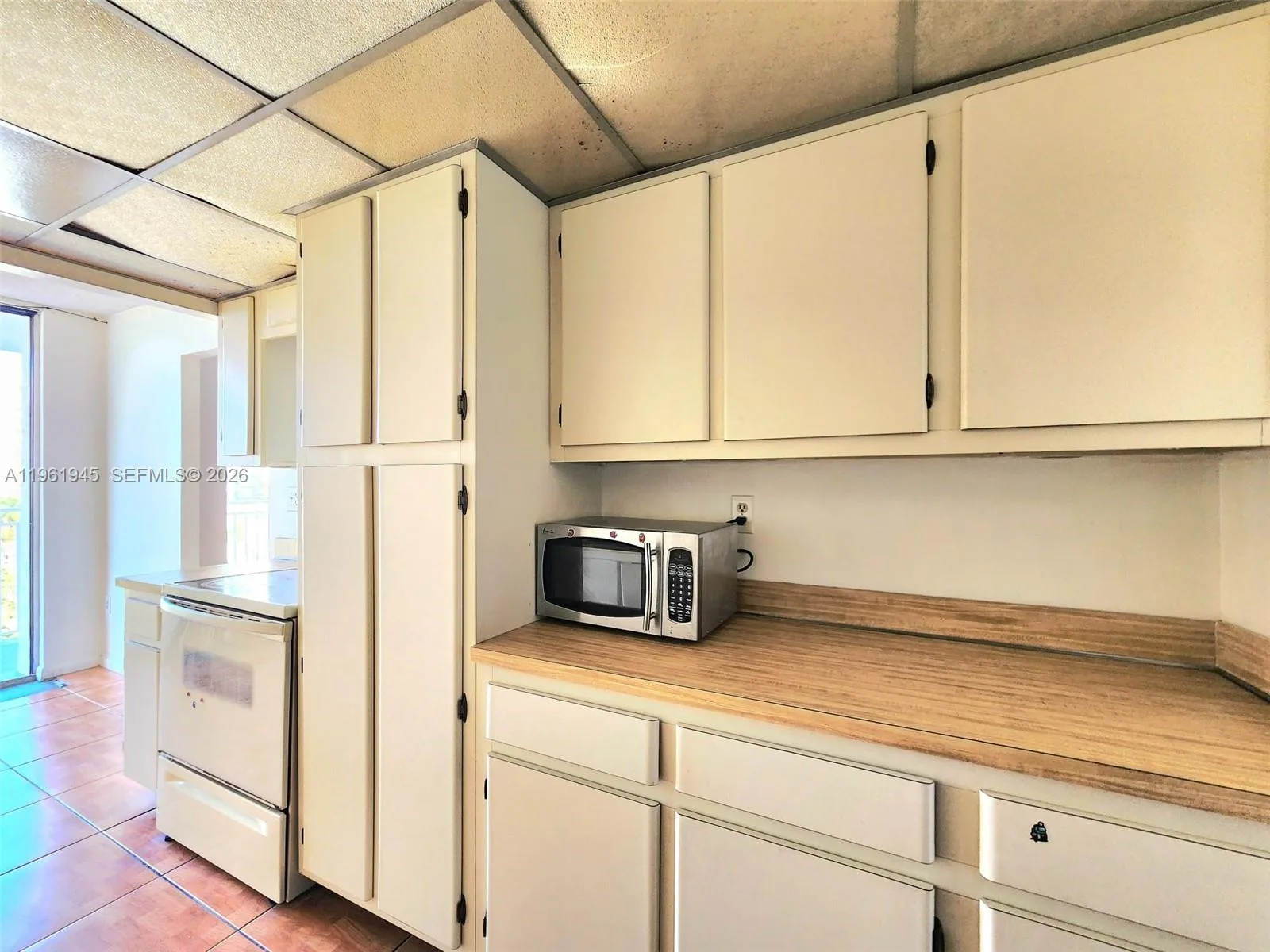 210 174th St # 714, Sunny Isles Beach, FL 33160 photo 11