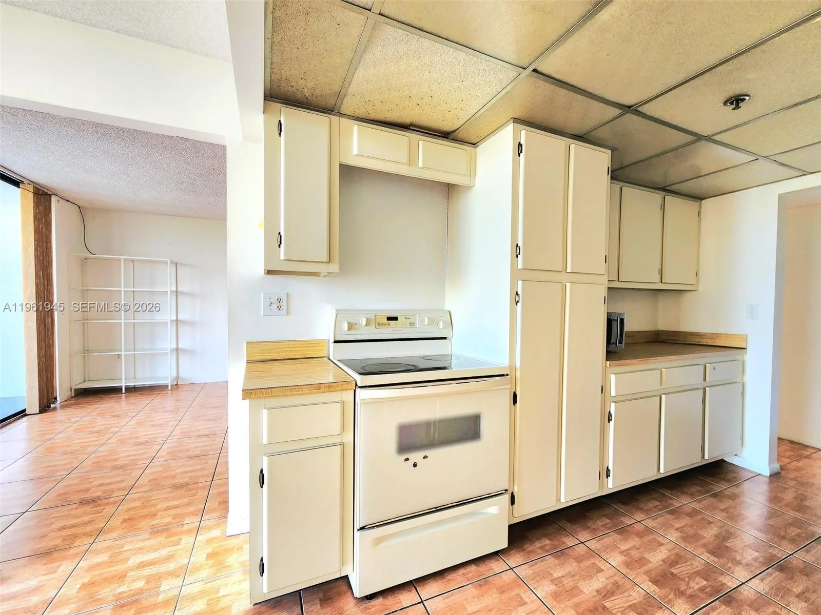 210 174th St # 714, Sunny Isles Beach, FL 33160 photo 8