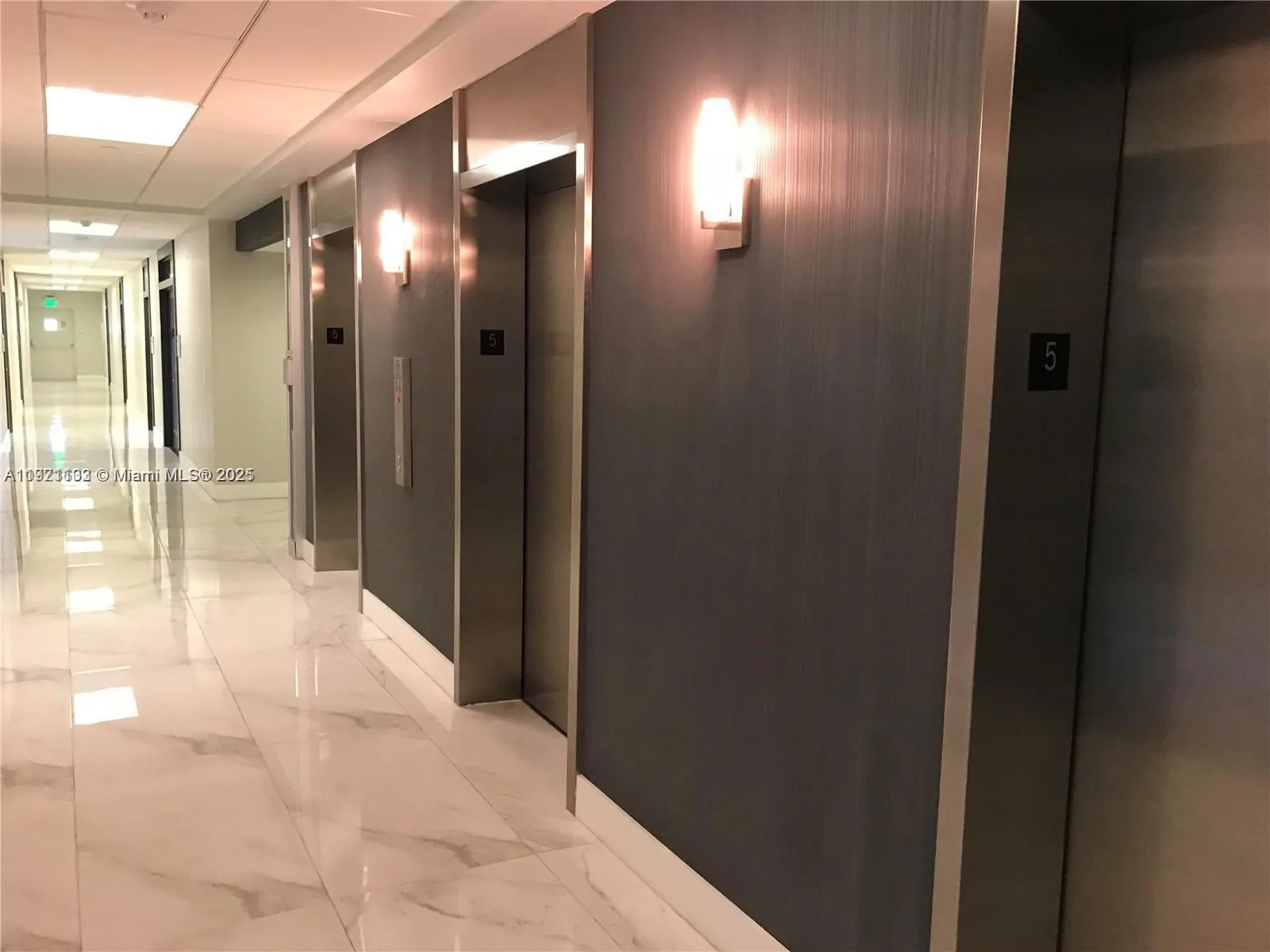 150 SE 2nd Ave # 510&511, Miami, FL 33131 photo 2