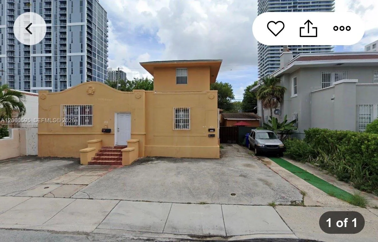 215 NE 27th St # A, Miami, FL 33137