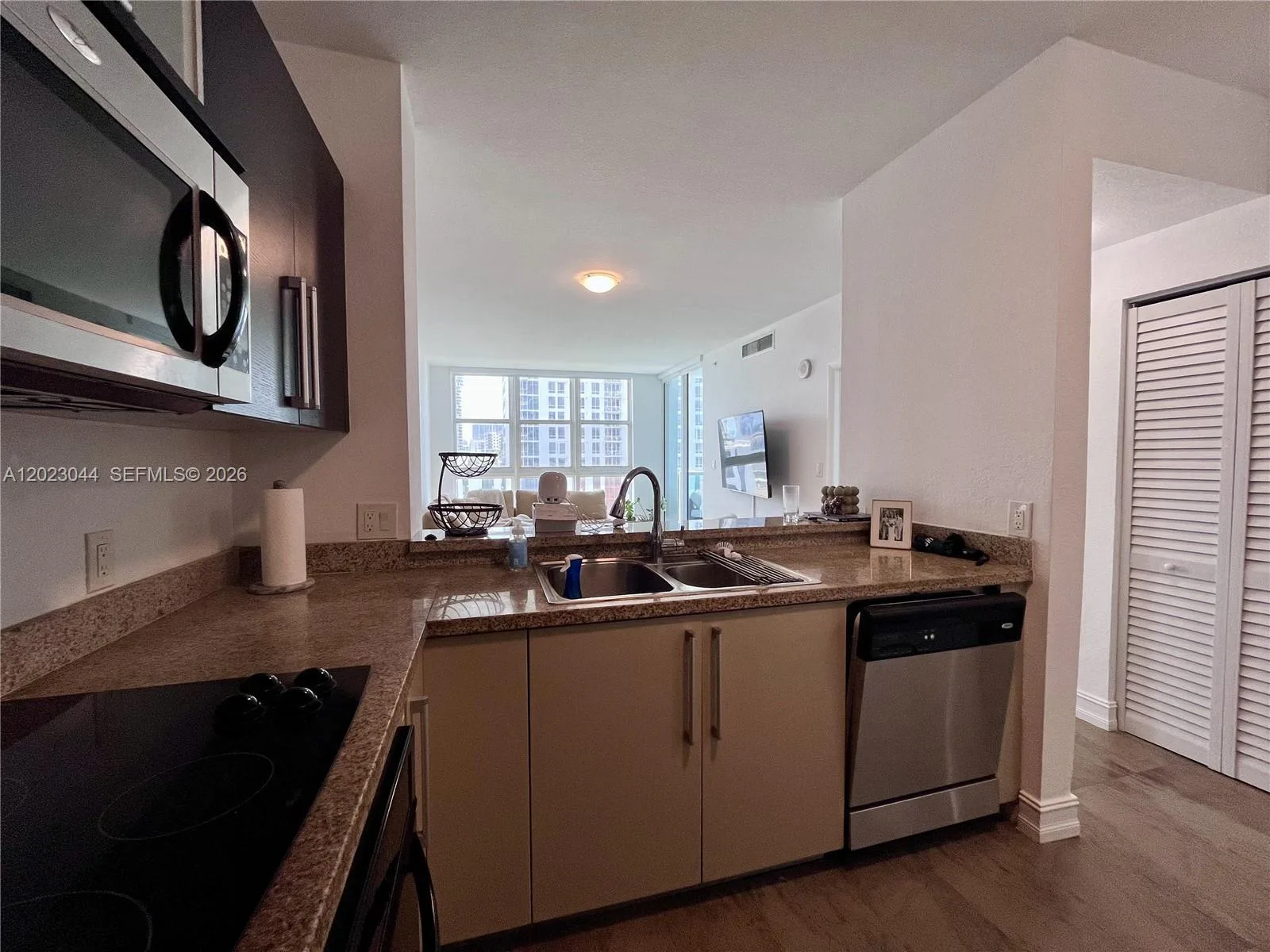 500 NE 29th St # 1005, Miami, FL 33137 photo 13
