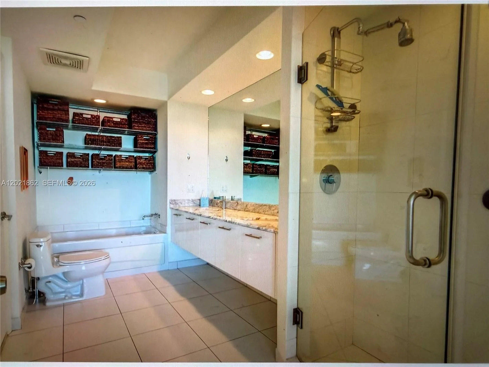 500 Brickell Ave # 1600, Miami, FL 33131 photo 12