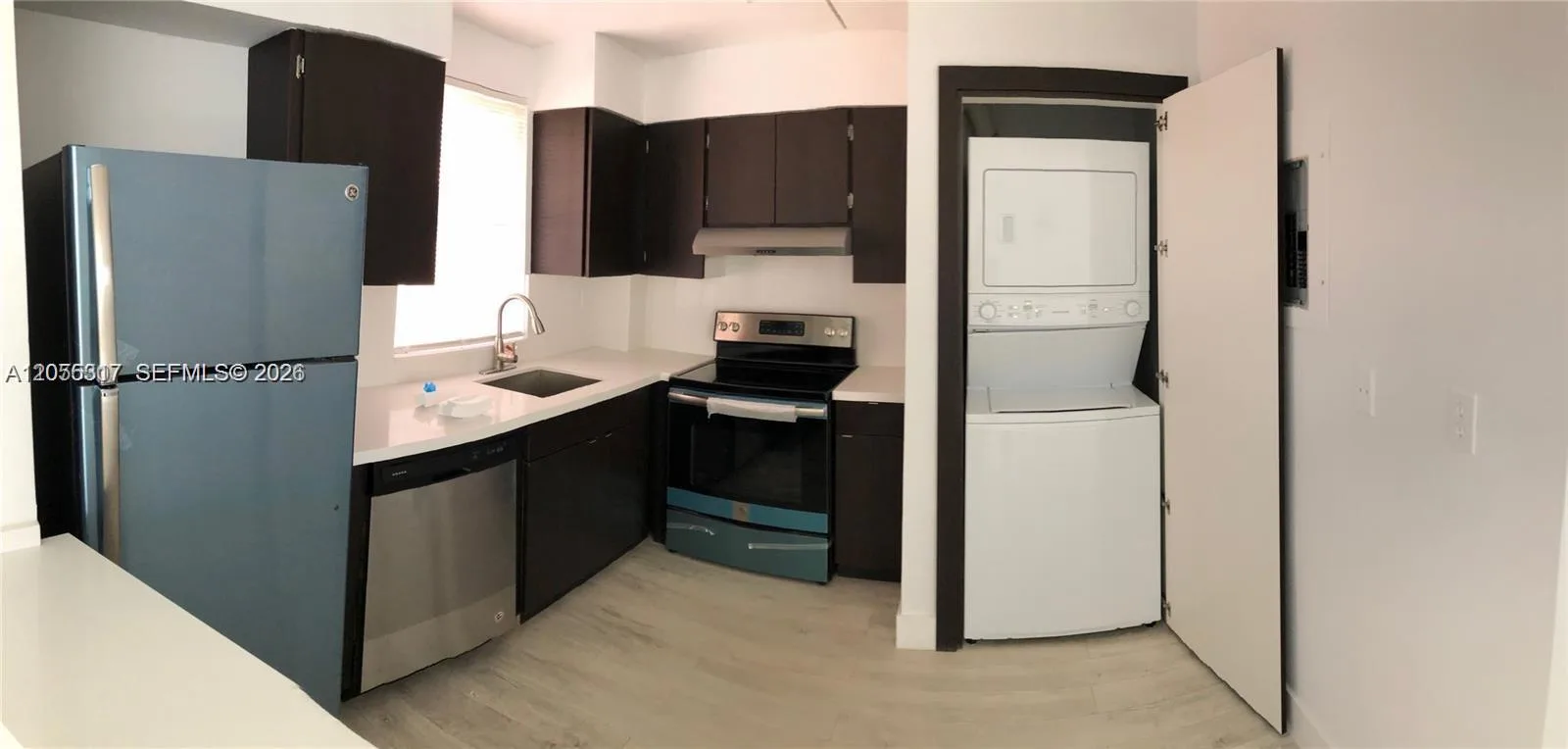 6195 NW 186th St # 403, Hialeah, FL 33015 photo 2
