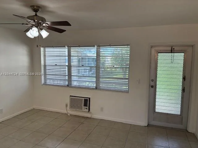 306 Norwich M # 306, West Palm Beach, FL 33417 photo 12