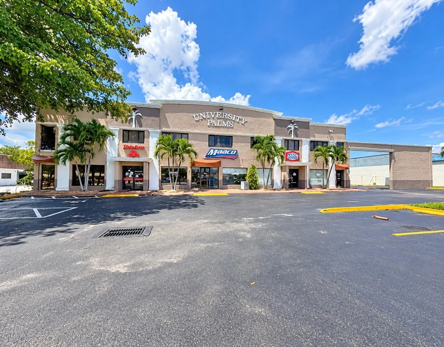 4907 N UNIVERSITY Drive, Lauderhill, FL 33351