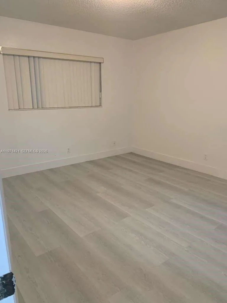 5003 NW 35th St # 405, Lauderdale Lakes, FL 33319 photo 4
