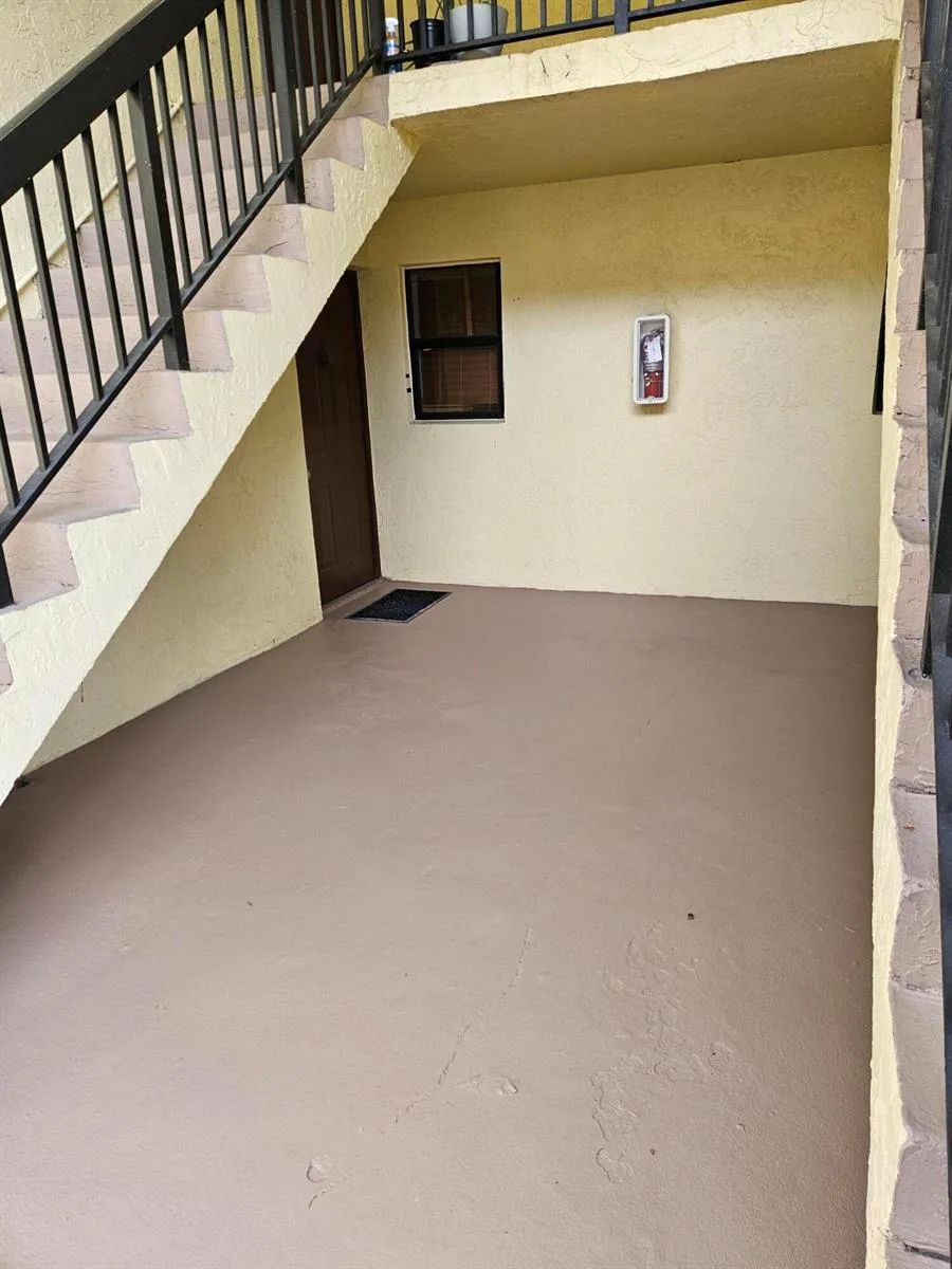 10035 WINDING LAKE Road # 102, Sunrise, FL 33351