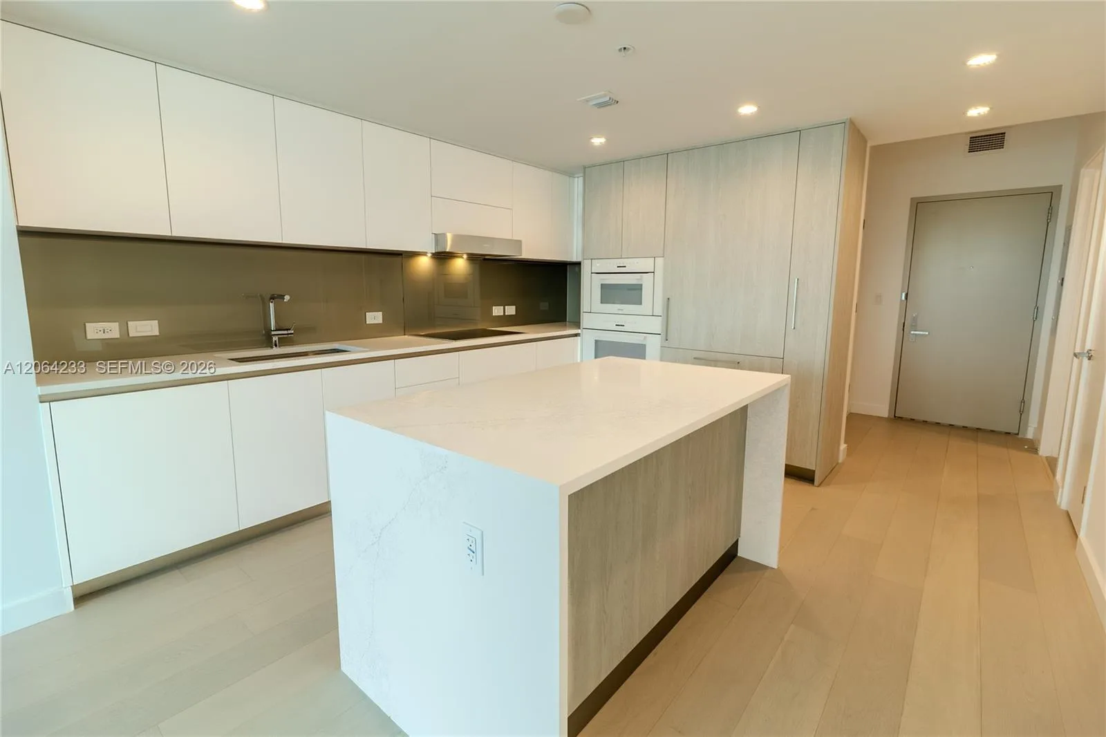 9221 E Bay Harbor Drive # 307, Bay Harbor Islands, FL 33154 photo 5