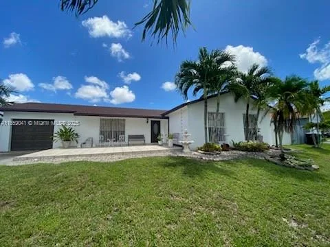 25931 SW 130th Ave, Homestead, FL 33032 photo 2