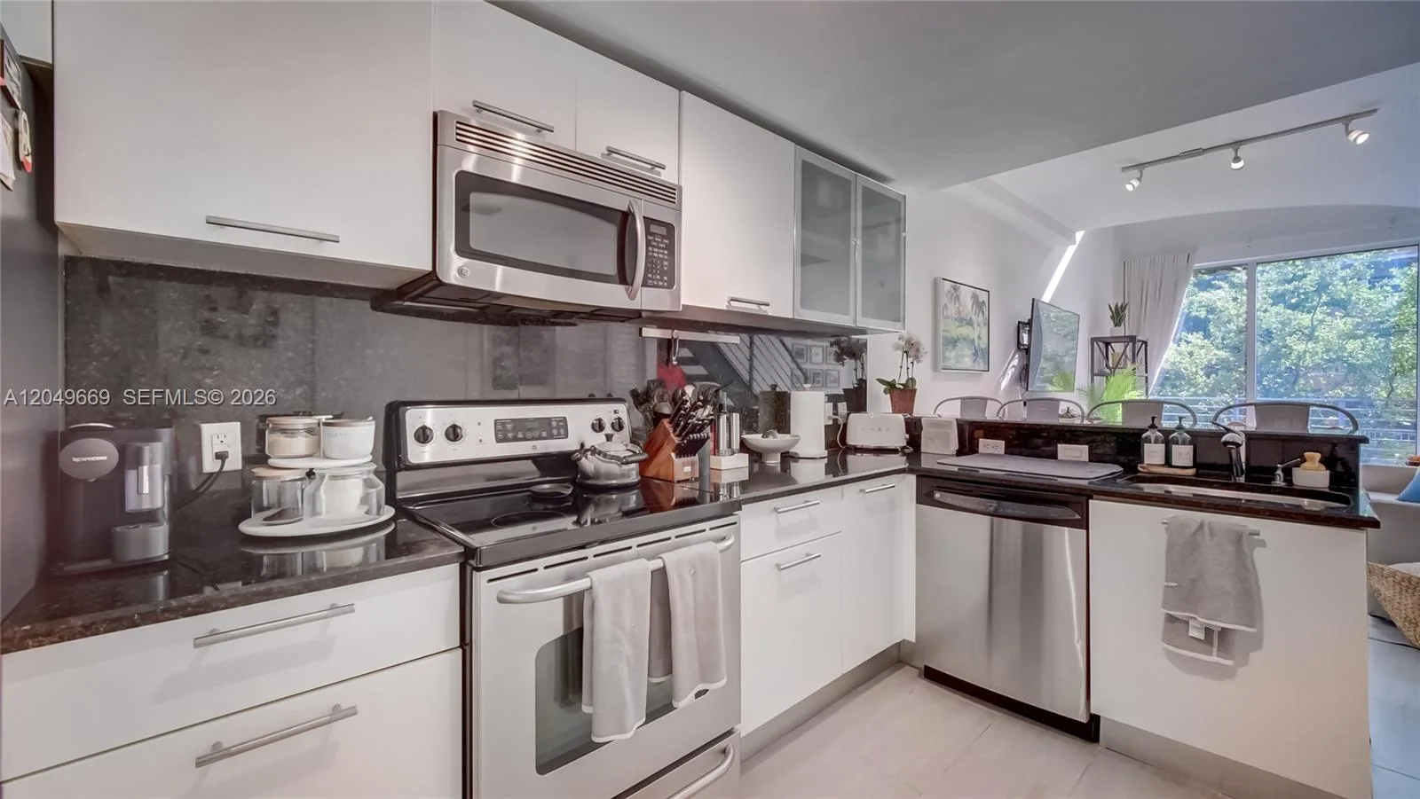 3339 Virginia St # 323, Miami, FL 33133 photo 10