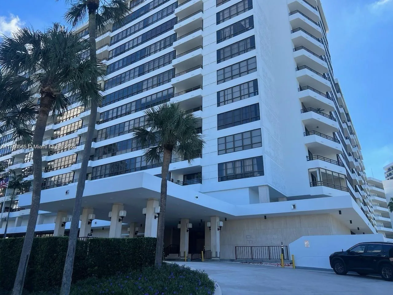 500 Three Island Blvd # 306, Hallandale Beach, FL 33009