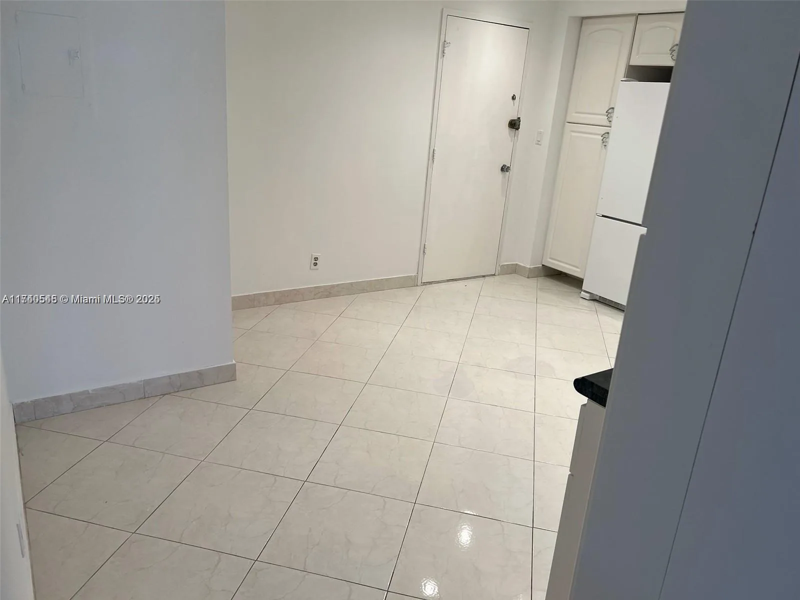 500 Three Island Blvd # 306, Hallandale Beach, FL 33009 photo 10