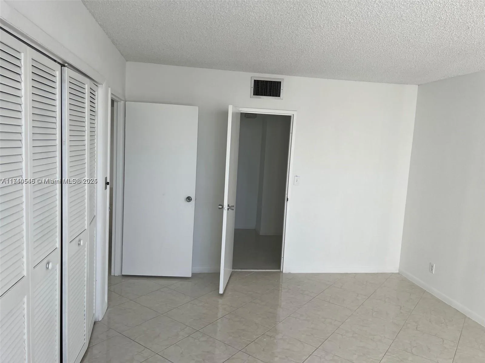 500 Three Island Blvd # 306, Hallandale Beach, FL 33009 photo 12